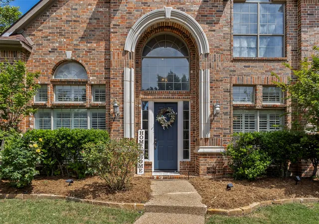 Photo 3 of Sale Pending at 1709 Rosebriar Ln, Keller, TX 76248 | MLS# 21246595 | Listing updated on 2026-07-29