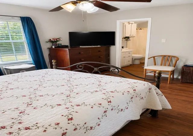 Photo 4 of Single family home for sale at 5230 Fm 2495, Athens, TX 75752 | MLS# 21247186 | Listing updated on 2026-09-11