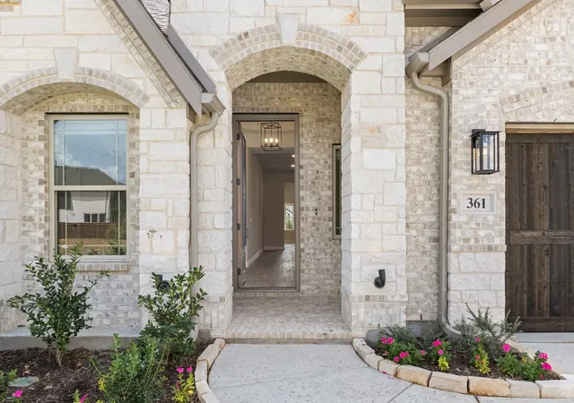 Photo 3 of Single family home for sale at 361 Tony St, Burleson, TX 76028 | MLS# 21247620 | Listing updated on 2026-09-14