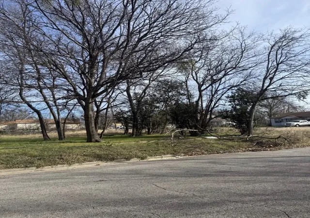 Photo 3 of Land for sale at 809 Dunn Cir, Killeen, TX 76541 | MLS# 21247745 | Listing updated on 2026-09-09
