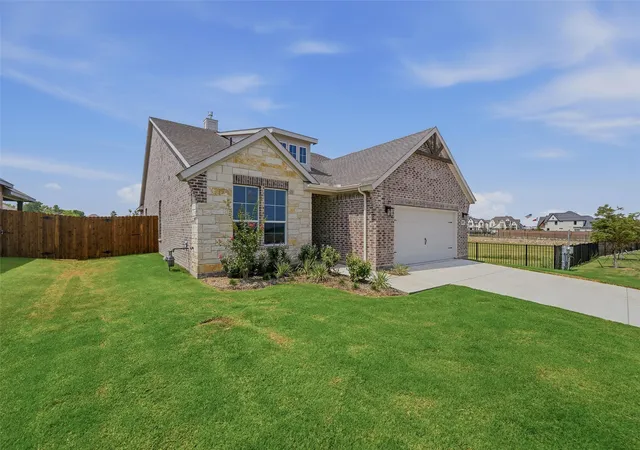 Photo 3 of Single family home for sale at 2109 Bluebird Ln, Anna, TX 75409 | MLS# 21247967 | Listing updated on 2026-09-24