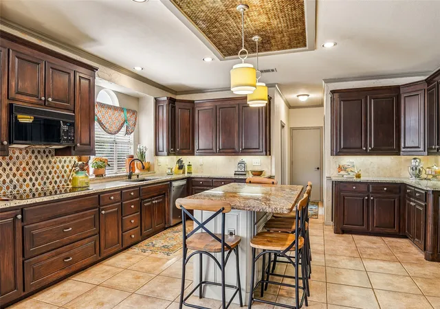 Photo 3 of Single family home for sale at 4213 Fairway Crossing Dr, Fort Worth, TX 76137 | MLS# 21243493 | Listing updated on 2026-09-10