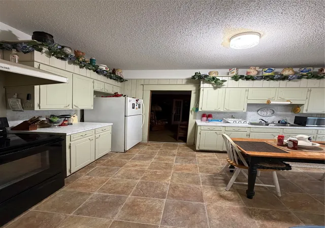 Photo 3 of Single family home for sale at 9890 Hwy 79, Haynesville, LA 71038 | MLS# 21246672 | Listing updated on 2026-08-01