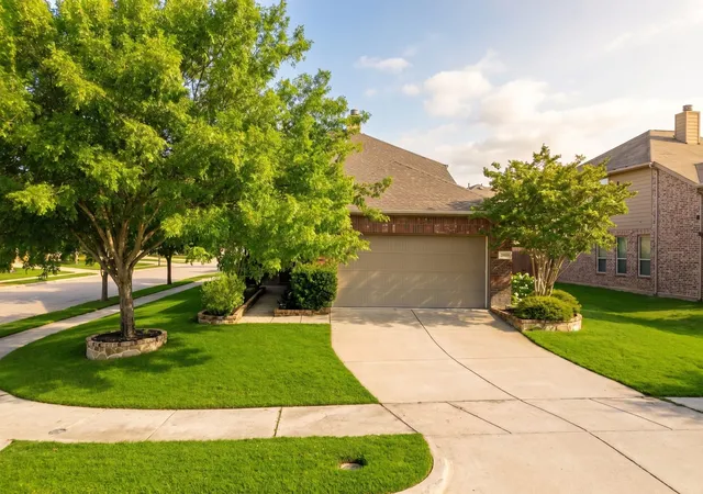 Photo 2 of Sale Pending at 16005 Crosslake Ct, Prosper, TX 75078 | MLS# 21248082 | Listing updated on 2026-09-23