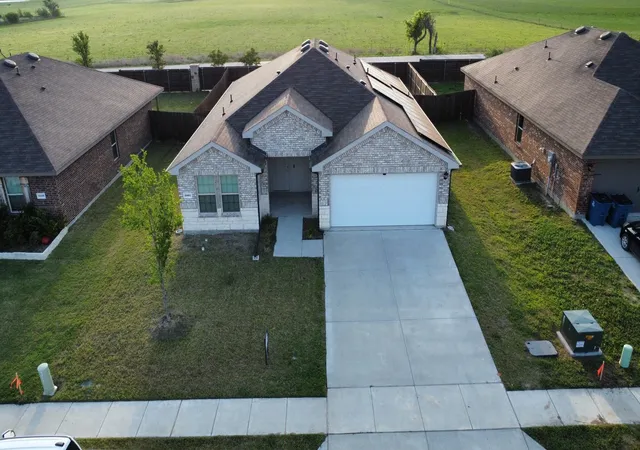 Photo 3 of Single family home for sale at 1501 Cast Iron Ln, Josephine, TX 75189 | MLS# 21246712 | Listing updated on 2026-07-31