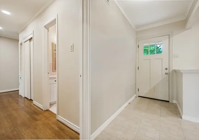 Photo 3 of Single family home for sale at 6224 Berryhill St, Dallas, TX 75231 | MLS# 21248364 | Listing updated on 2026-07-30