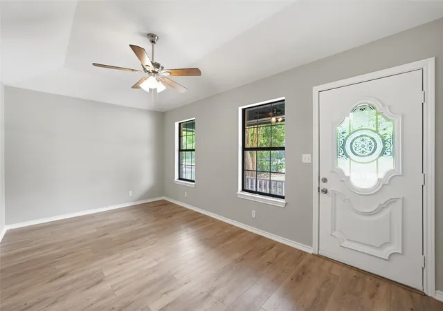 Photo 3 of Single family home for sale at 316 N Elm St, Mart, TX 76664 | MLS# 21248482 | Listing updated on 2026-09-02