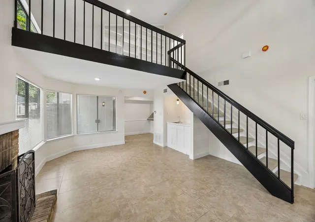 Condo for sale at 18040 Midway Rd #218, Dallas, TX 75287 | MLS# 21246731