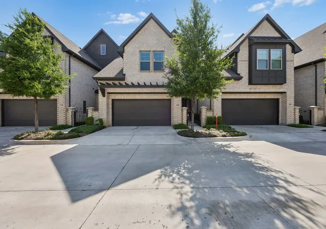 Photo 1 of Townhouse for sale at 118 Claire Dr, Roanoke, TX 76262 | MLS# 21233838 | Listing updated on 2026-09-14