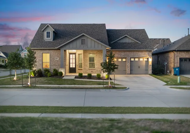 Photo 3 of Single family home for sale at 8808 Royal Star Rd, Rowlett, TX 75089 | MLS# 21246451 | Listing updated on 2026-10-03