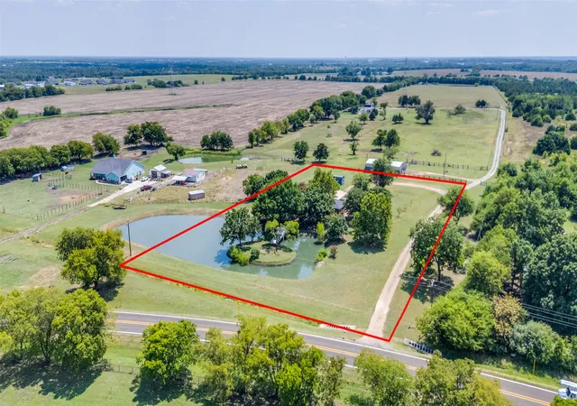 Photo 4 of Single family home for sale at 2982 Fm 2194, Farmersville, TX 75442 | MLS# 21246903 | Listing updated on 2026-09-09