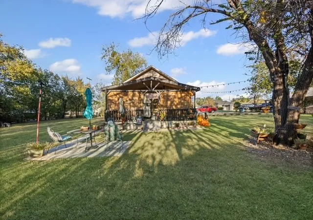 Photo 2 of Single family home for sale at 406 S Llano St, Whitney, TX 76692 | MLS# 21245560 | Listing updated on 2026-09-11