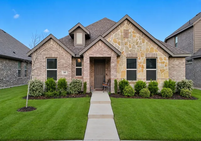 Photo 1 of Single family home for sale at 340 Freestall Dr, Midlothian, TX 76065 | MLS# 21246298 | Listing updated on 2026-07-31