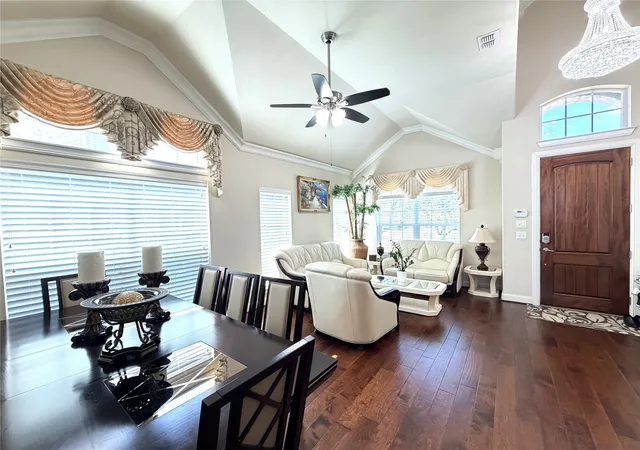 Photo 4 of Sale Pending at 6940 Seascape Dr, Grand Prairie, TX 75054 | MLS# 21248180 | Listing updated on 2026-07-29