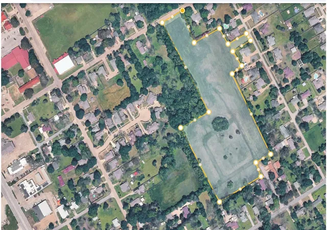 Photo 1 of Land for sale at 900 S Elm St, Ennis, TX 75119 | MLS# 21249550 | Listing updated on 2026-07-31