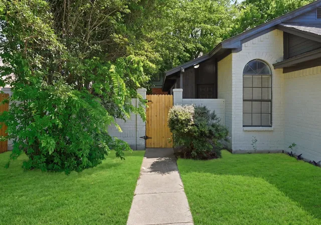 Photo 2 of Single family home for sale at 6816 Fire Hill Dr, Fort Worth, TX 76137 | MLS# 21240068 | Listing updated on 2026-09-11