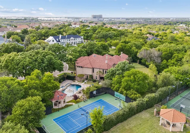 Photo 1 of Mansion for sale at 6416 Old Gate Rd, Plano, TX 75024 | MLS# 21246764 | Listing updated on 2026-09-09