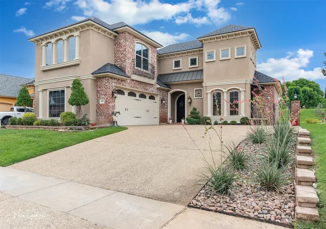 Photo 1 of Single family home for sale at 302 Bevly Lake Dr, Bossier City, LA 71111 | MLS# 21248887 | Listing updated on 2026-08-01