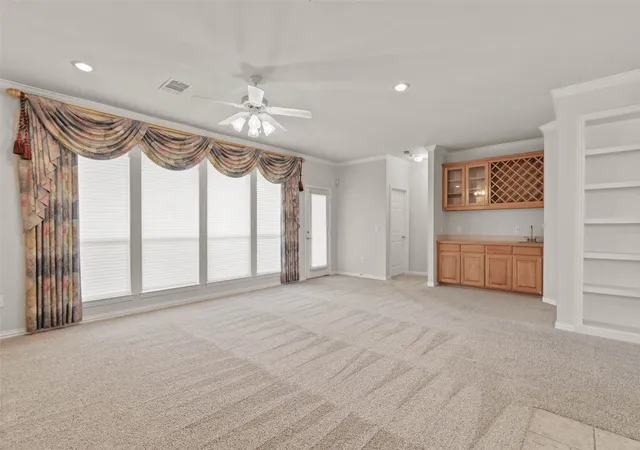 Photo 4 of Single family home for sale at 1709 Villa Ct, Corinth, TX 76210 | MLS# 21248417 | Listing updated on 2026-09-10