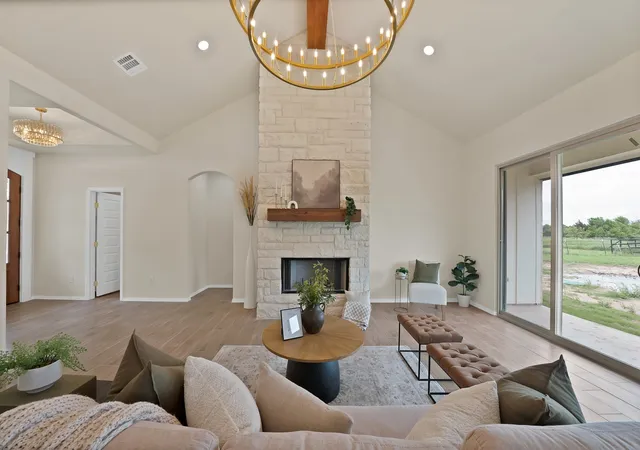 Photo 2 of Sale Pending at 501 Harris Rd, Azle, TX 76020 | MLS# 21250035 | Listing updated on 2026-07-31