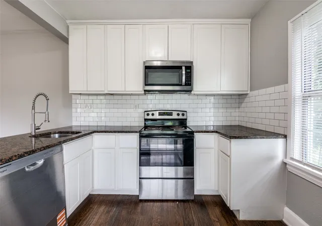 Photo 4 of Single family home for sale at 2307 Idaho Ave, Dallas, TX 75216 | MLS# 21238060 | Listing updated on 2026-09-28
