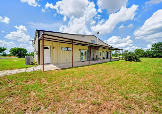 Photo 2 of Sale Pending at 11110 Old Stoney Rd, Ponder, TX 76259 | MLS# 21249068 | Listing updated on 2026-09-28