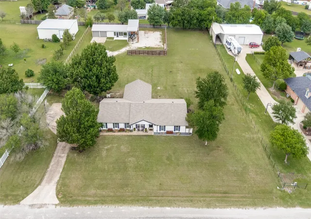 Photo 3 of Single family home for sale at 8770 Prestonview Dr, Prosper, TX 75078 | MLS# 21249310 | Listing updated on 2026-09-13
