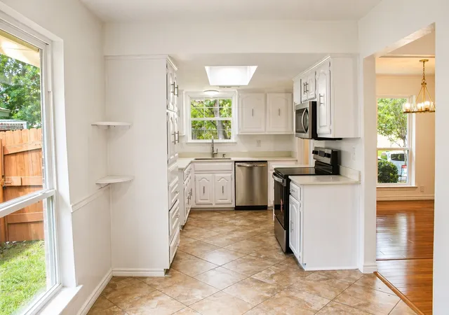 Photo 3 of Single family home for sale at 4917 Willowhaven Cir, Garland, TX 75043 | MLS# 21250171 | Listing updated on 2026-09-15