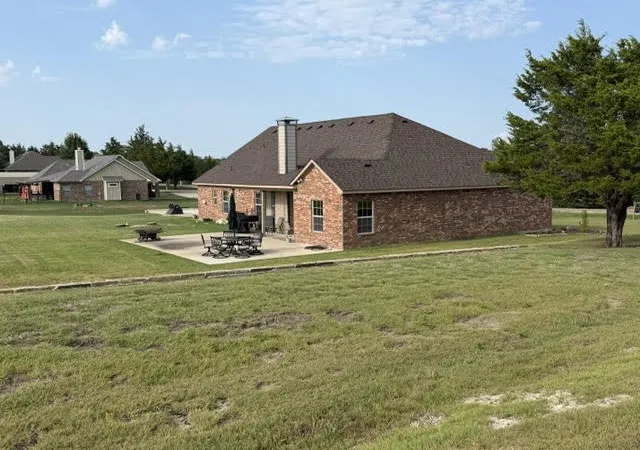 Photo 3 of Single family home for sale at 508 Lopez Dr, Sherman, TX 75090 | MLS# 21249741 | Listing updated on 2026-07-31
