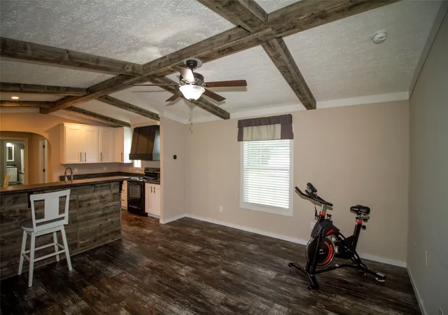 Photo 3 of Sale Pending at 8809 Castle Dale Loop, Shreveport, LA 71107 | MLS# 21250894 | Listing updated on 2026-10-04