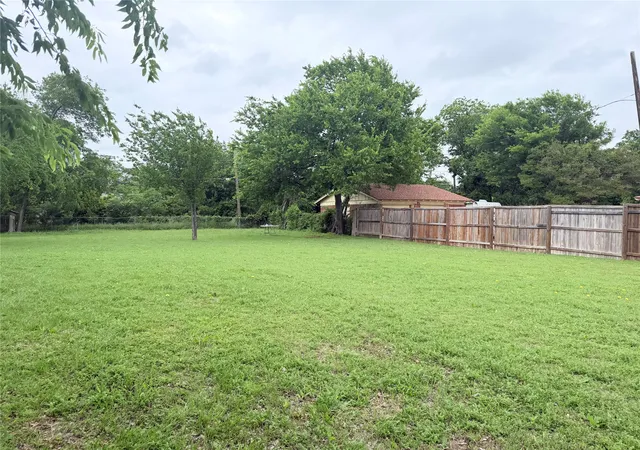 Photo 2 of Land for sale at 5633 Oak Grove Rd N, Fort Worth, TX 76134 | MLS# 21250879 | Listing updated on 2026-09-10