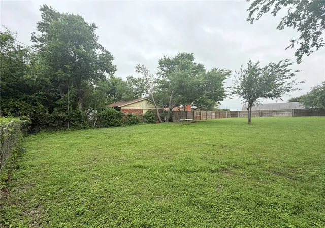 Photo 4 of Land for sale at 5633 Oak Grove Rd N, Fort Worth, TX 76134 | MLS# 21250879 | Listing updated on 2026-09-10