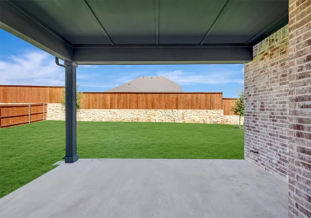 Photo 3 of Single family home for sale at 1320 Castello Dr, Rockwall, TX 75087 | MLS# 21251750 | Listing updated on 2026-09-09