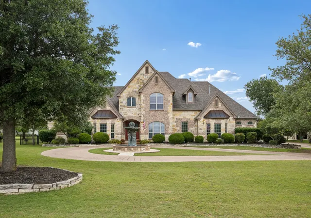 Photo 1 of Single family home for sale at 2930 Falcon Wy, Midlothian, TX 76065 | MLS# 21252082 | Listing updated on 2026-07-31