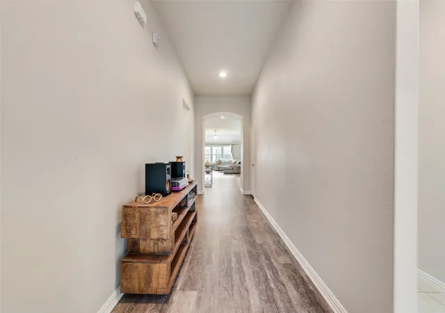Photo 3 of Single family home for sale at 1432 Westview Ln, Argyle, TX 76226 | MLS# 21251048 | Listing updated on 2026-10-03