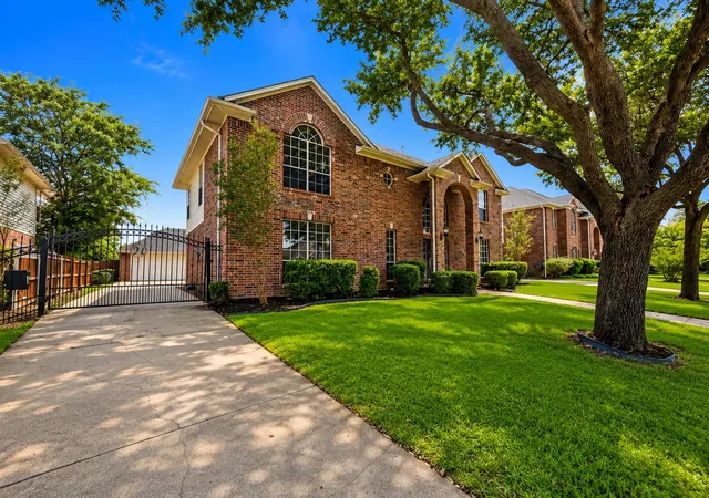 Photo 4 of Single family home for sale at 1710 Meridian Ct, Keller, TX 76248 | MLS# 21251653 | Listing updated on 2026-09-10