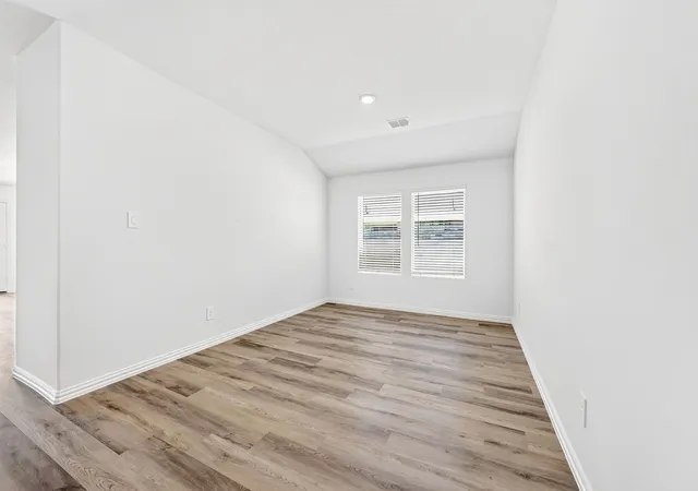Photo 3 of Single family home for sale at 215 Teton St, Greenville, TX 75402 | MLS# 21252285 | Listing updated on 2026-09-24