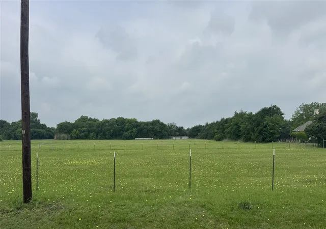 Photo 4 of Land for sale at 2509 Grace Ln, Lancaster, TX 75146 | MLS# 21250607 | Listing updated on 2026-09-10