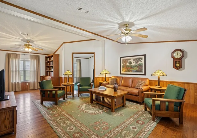 Photo 3 of Sale Pending at 6931 Tin Top Hwy, Weatherford, TX 76087 | MLS# 21252439 | Listing updated on 2026-09-28