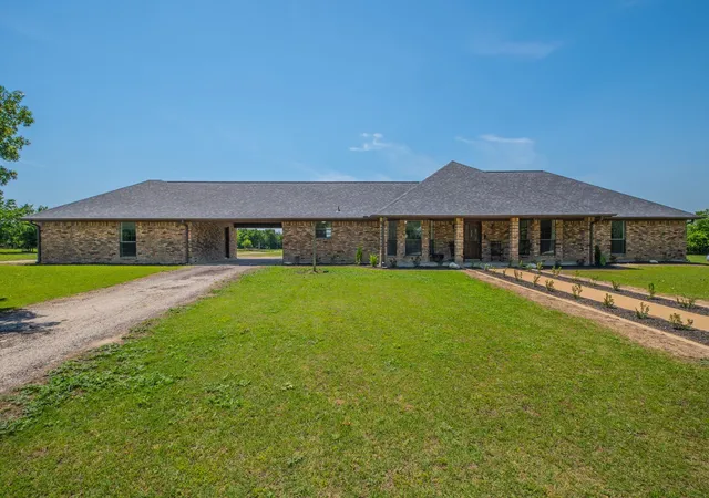Photo 2 of Land for sale at 241 Highridge Dr, Mc Kinney, TX 75071 | MLS# 21251234 | Listing updated on 2026-10-07