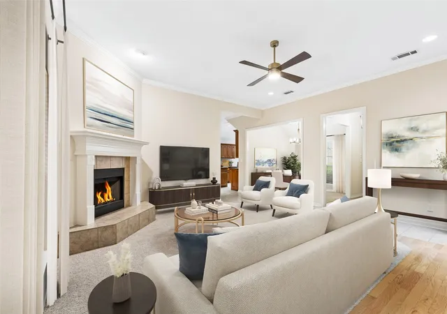Photo 3 of Single family home for sale at 110 Crestway Dr #29, Cedar Hill, TX 75104 | MLS# 21252172 | Listing updated on 2026-09-14