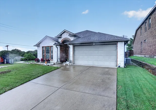 Photo 1 of Sale Pending at 14089 Pioneer Bluffs Rd, Balch Springs, TX 75181 | MLS# 21251933 | Listing updated on 2026-09-01