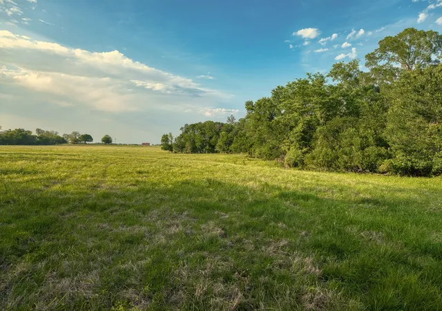 Photo 4 of Land for sale at Tract 2 Cr 433, Lorena, TX 76655 | MLS# 21250213 | Listing updated on 2026-09-08