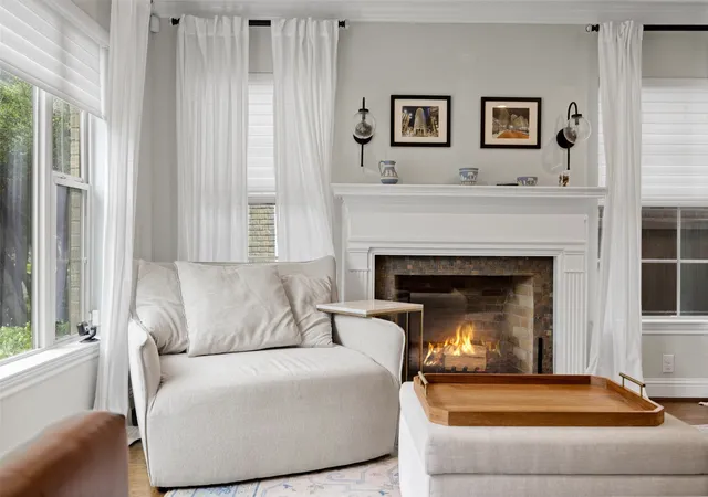 Photo 2 of Sale Pending at 5947 Mercedes Ave, Dallas, TX 75206 | MLS# 21253827 | Listing updated on 2026-09-12