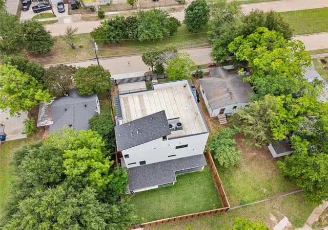 Photo 40 of Single family home for sale at 3321 Coronet Blvd, Dallas, TX 75212 | MLS# 21251131 | Listing updated on 2026-10-03