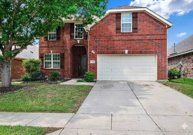 Photo 1 of Single family home for sale at 1412 Hawk Valley Dr, Little Elm, TX 75068 | MLS# 21251557 | Listing updated on 2026-09-11