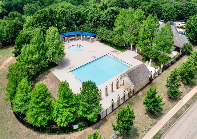 Photo 2 of Single family home for sale at 1412 Hawk Valley Dr, Little Elm, TX 75068 | MLS# 21251557 | Listing updated on 2026-09-11