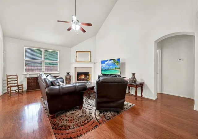 Photo 3 of Single family home for sale at 1412 Hawk Valley Dr, Little Elm, TX 75068 | MLS# 21251557 | Listing updated on 2026-09-11