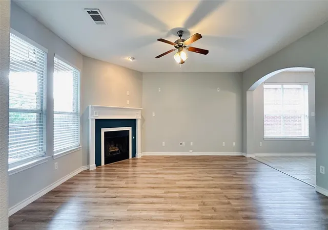 Photo 2 of Sale Pending at 5813 Fathom Dr, Fort Worth, TX 76135 | MLS# 21253607 | Listing updated on 2026-09-11