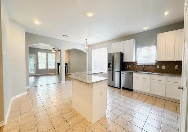 Photo 2 of Sale Pending at 5813 Fathom Dr, Fort Worth, TX 76135 | MLS# 21253607 | Listing updated on 2026-09-11